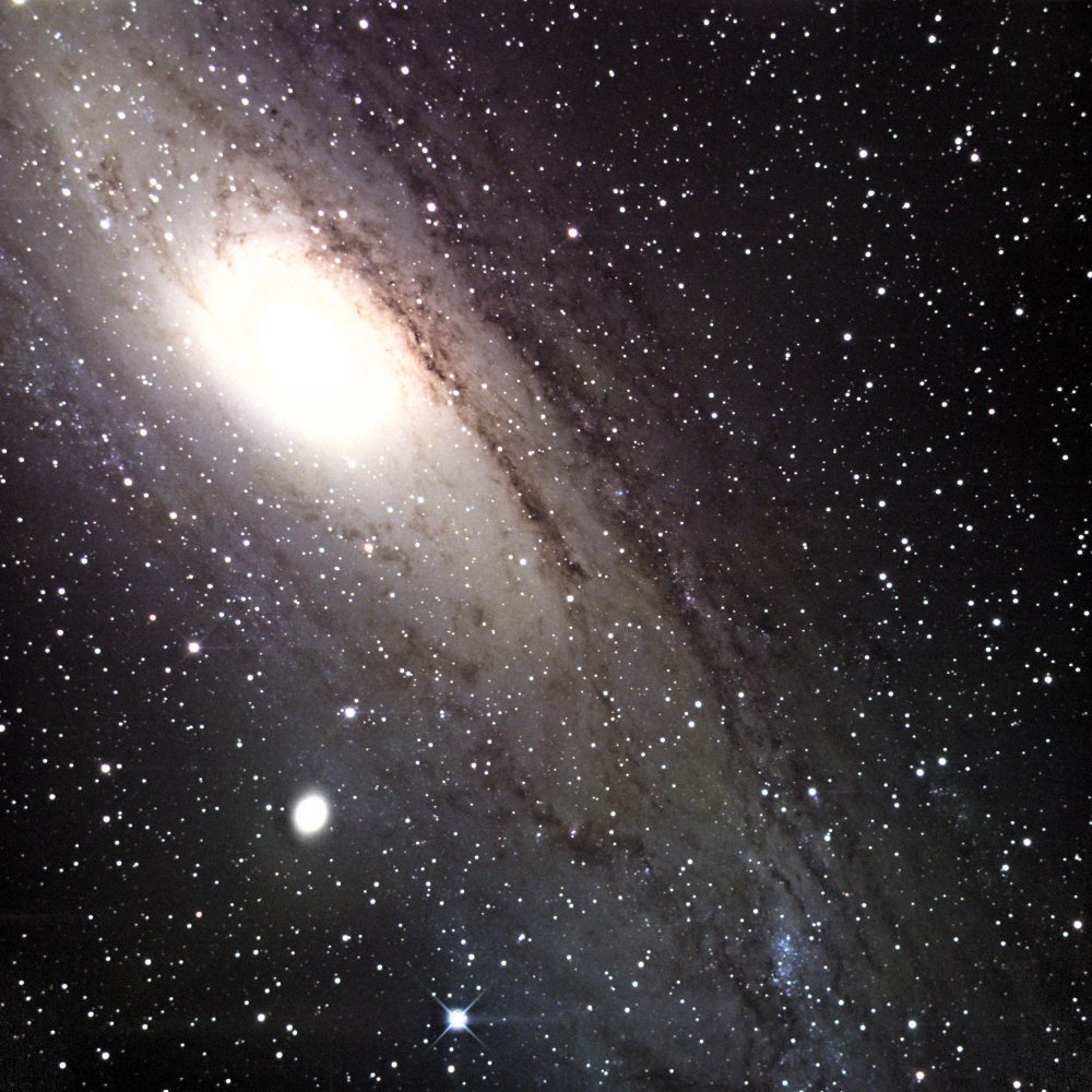 M31 Andromeda nebula with NGC206